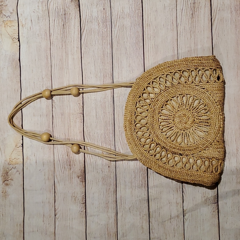 Vintage Straw Purse With Large Wooden Bead Accents On Strap